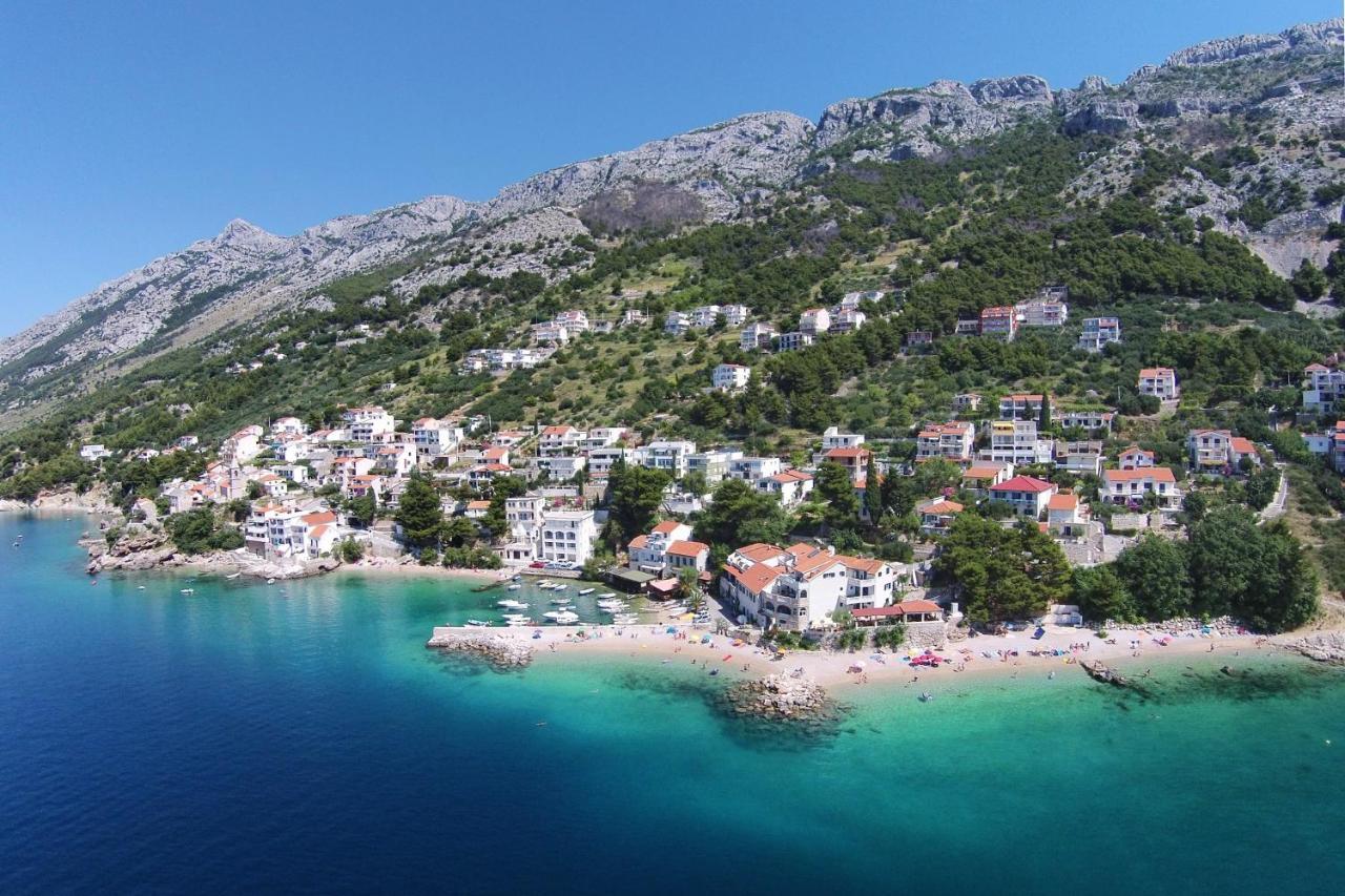 Apartments By The Sea Pisak, Omis - 2802 Экстерьер фото