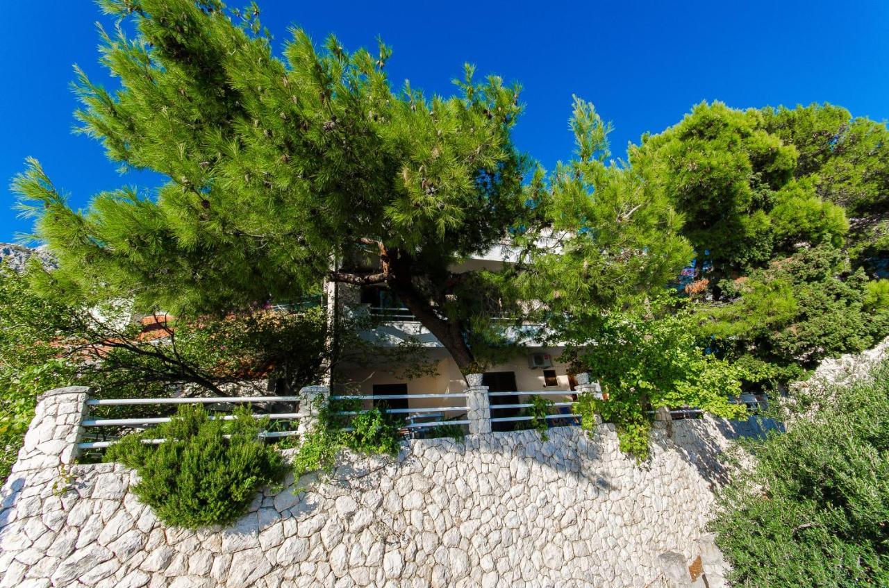 Apartments By The Sea Pisak, Omis - 2802 Экстерьер фото